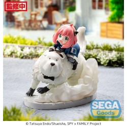 Spy x Family figurine...