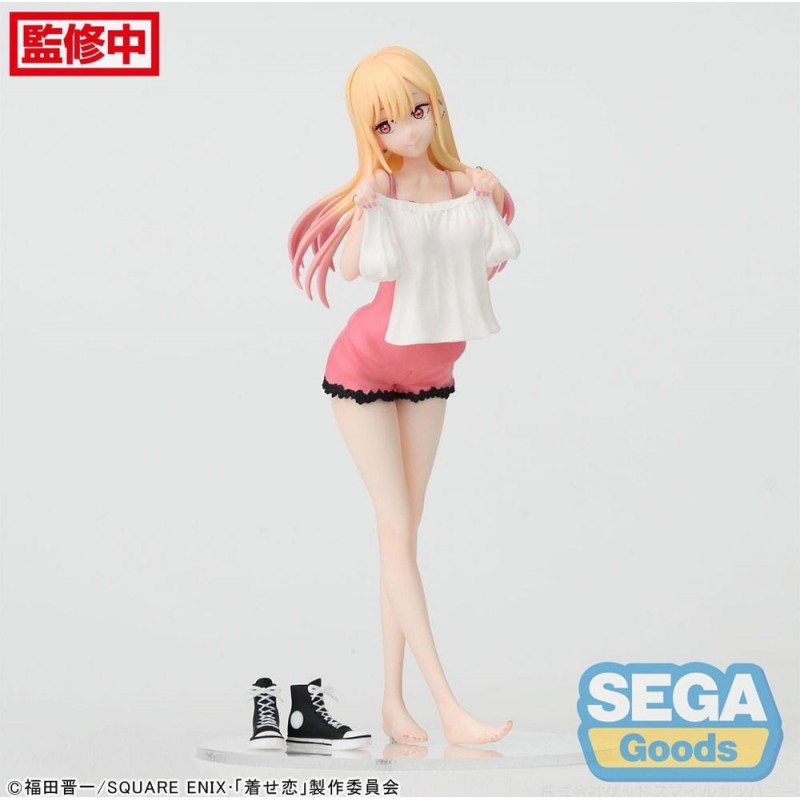 My Dress-Up Darling figurine Luminasta Marin Kitagawa Trying On My Dress-Up Darling figurine Luminasta Marin Kitagawa Trying On