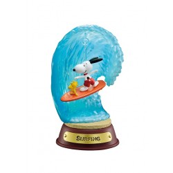 Mini figurine Snoopy...